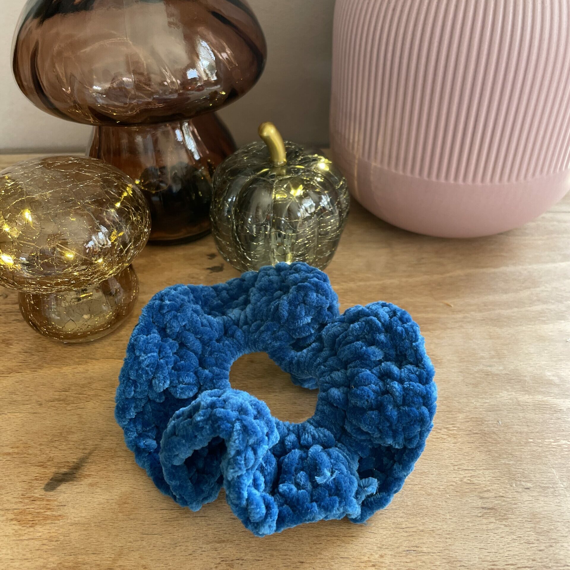chouchou en laine bleue