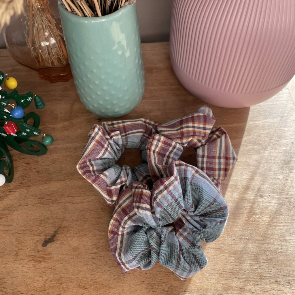 Chouchoux cheveux en tissu tartan