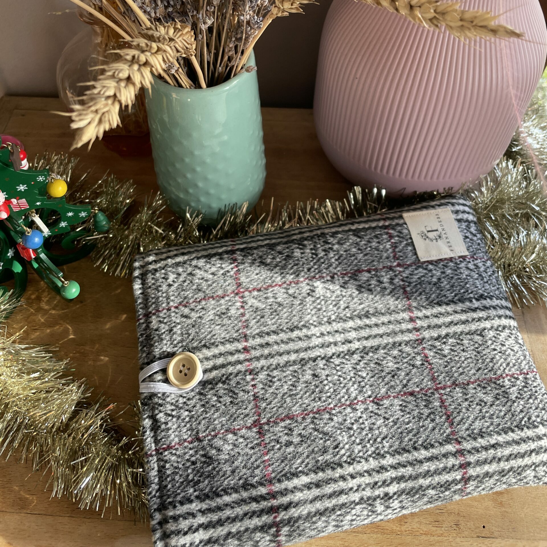 pochette à livre dantan gris