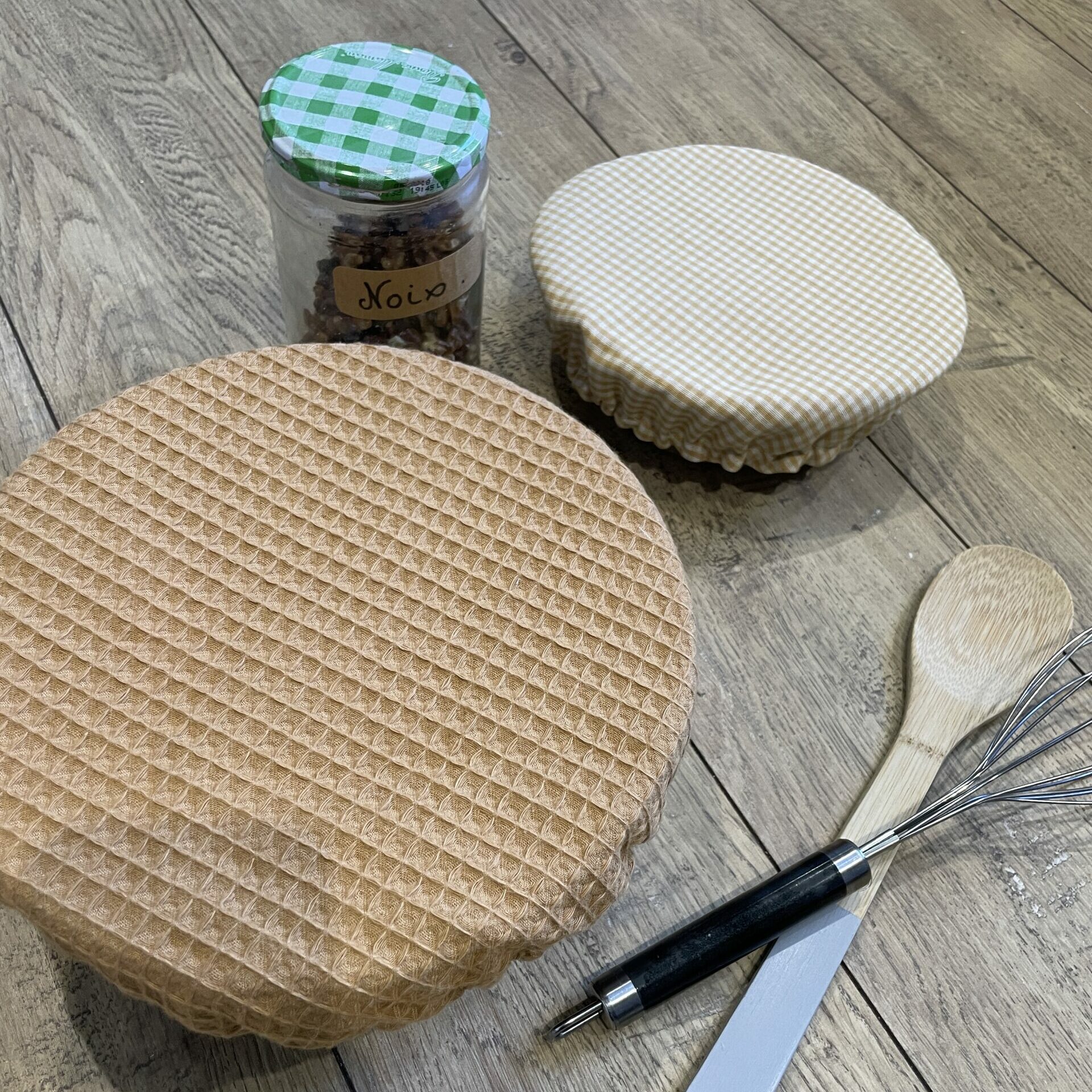 Couvre-assiette réutilisable fait main pour remplacer le papier aluminium